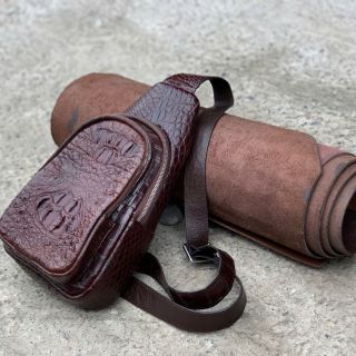 Cặp da cá sấu thật nhận gia công theo mẫu zalo:0969.599.012