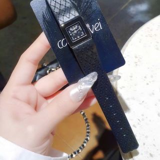 ĐỒNG HỒ NỮ CHÍNH HÃNG COMLORVEI DÂY DA MẶT VUÔNG FULLBOX