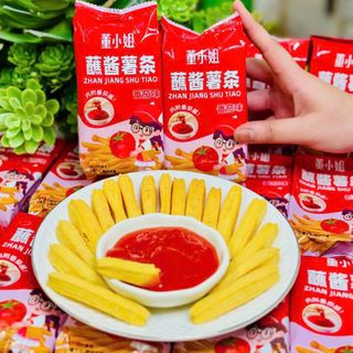 Bánh khoai tây chiên giòn chấm sốt tương cà