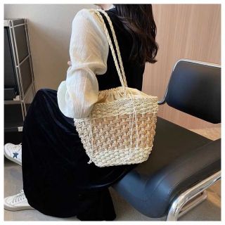 Túi cói đi biển đeo chéo phối màu siêu xinh