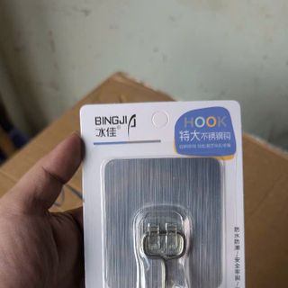 Móc Dán Tường Đầu Dài Bản Lớn chịu lực ,siêu dính Treo Quần Áo Đa Năng - Móc dán đơn giá sỉ