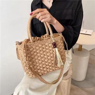 Túi cói giỏ cói tua rua hạt gỗ đi biển chụp ảnh thời trang hè