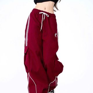 Quần Jogger Nam Nữ, Quần Ống Rộng Unisex Vải Dù Logo Thêu Có Dây Rút Lai,Chạy Chỉ decan 2 Bên Sườn