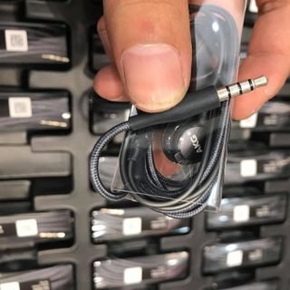 Tai AKG S10 Zin Chính Hãng Hãng