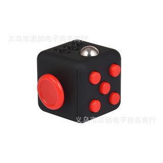 Rubic - Vật Dụng Xí Ngầu xả stress, giảm căng thẳng