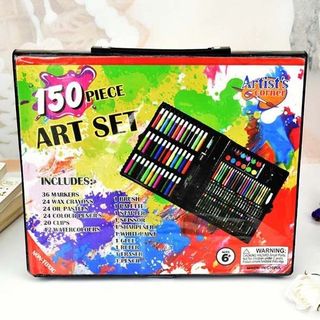 Bút Màu 150 Chi Tiết (Thùng 20 Bộ)