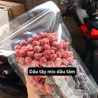 Dâu Tây Mix Dầu Tằm (Thùng 100 Gói x 500gram)
