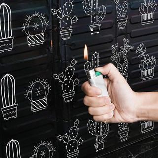 VÁCH NGĂN DẦU MỠ HỌA TIẾT