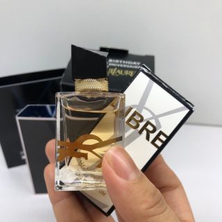 Set quà sephora gồm 1 nước hoa mini libre edp và 2 vials