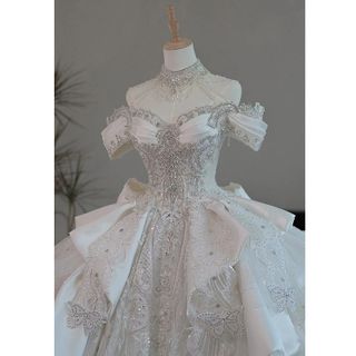 Váy cưới satin một vai 2025 cô dâu mới chất lượng cao kết cấu nặng sang trọng đuôi dài sợi chính cao cấp của Pháp