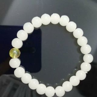 Vòng tay đẹp đá trắng xinh xắn