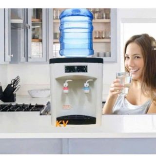 Cây Nước Nóng Lạnh Mini – Tiện Lợi & Tiết Kiệm Diện Tích