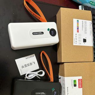 Pin YM-1110 50000mah kèm dây có hỗ trợ sạc nhanh