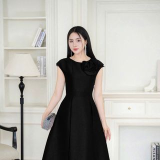 Đầm xòe Tùng xếp ly kèm bông sang trọng hàng cao cấp mẫu mới