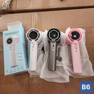 Quạt tích điện cầm tay B6