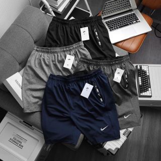 Short big size Nik thun poly dày dặn mịn mát, trơn láng, co giãn 4 chiều, 3 túi khoá kéo, logo thêu Size : xl 2xl 3xl 4xl / 2222/8c 4 màu / ri 32c