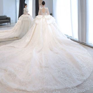 Váy cưới kiểu Pháp tay dài 2025 mới kết cấu cao cấp sang trọng đuôi dài theo phong cách cung điện ( giá ko đuôi ) Hàng Giá TẬN XƯỞNG
