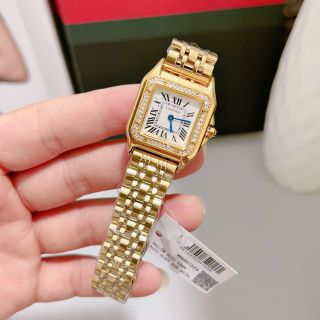 Đồng hồ mẫu mới catierae viền đá