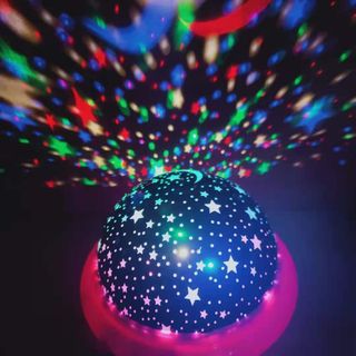 Đèn Ngủ UFO Chiếu Sáng Vũ Trụ 360 độ SIZE BÉ Kèm Dây Sạc Tiện Lợi Trang Trí Phòng Ngủ