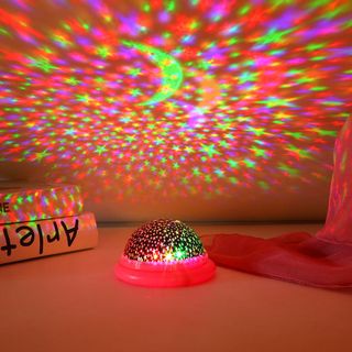 Đèn Ngủ UFO Chiếu Sáng Vũ Trụ 360 độ SIZE BÉ Kèm Dây Sạc Tiện Lợi Trang Trí Phòng Ngủ