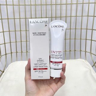 Kem Chống Nắng LancomeUV EXPERT BB COMPLETE SPF50 PA++