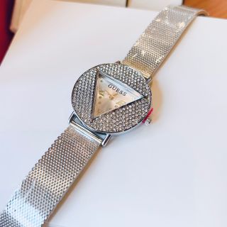 Đồng hồ guessc mẫu mới