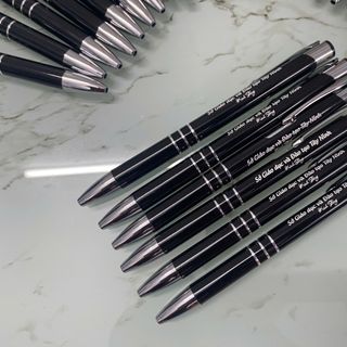 Bút Kim Loại BKR 01 – Bút Kim Loại Xoay Khoen Vàng khắc logo Doanh Nghiệp
