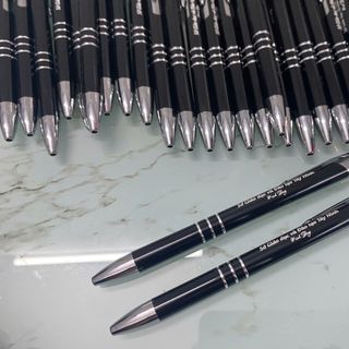 Bút Kim Loại BKR 01 – Bút Kim Loại Xoay Khoen Vàng khắc logo Doanh Nghiệp
