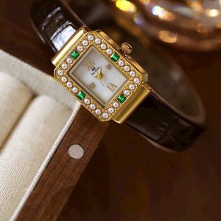 Đồng hồ da ngọc trai nữ