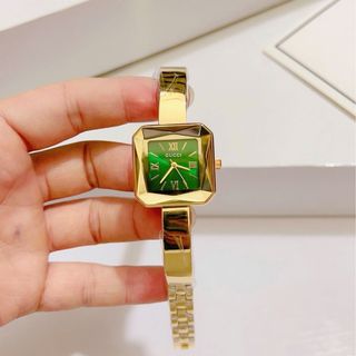 Đồng hồ lắc mẫu mới guouc