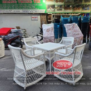 Ghế mây nhựa tròn màu trắng