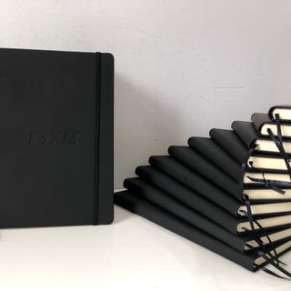 SBG R01- Sổ Bìa Gỗ khắc Logo và nội dung theo yêu cầu