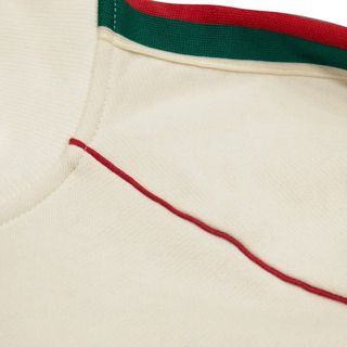 Bomber Logo Thêu Nổi Ở Ngực Phối Sọc Viền Vai Xanh Đỏ, Thời Trang Unisex, Vải Nỉ Chân Cua Dày Mịn 100%