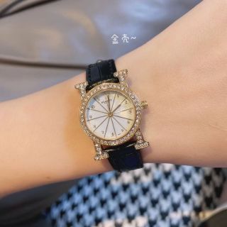 ĐỒNG HỒ NỮ THỜI TRANG HEMET DÂY DA TRÒN MINI
