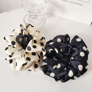 Kẹp Tóc Chấm Bi Nơ To