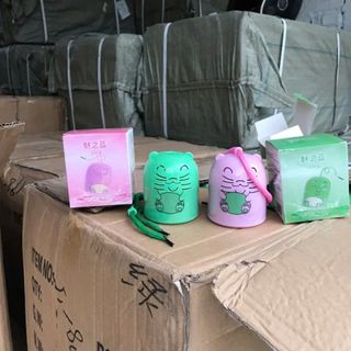 Lọ thả bồn cầu hình mèo , nước tẩy rửa vệ sinh Magic khử trùng và khử hôi bồn cầu