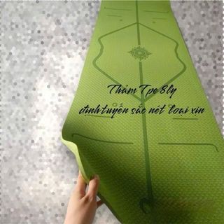 Thảm tập yoga chuyên dụng loại TPE dầy 8 ly tặng kèm túi lưới , bám sàn tốt, định tuyến sắc nét, dễ lâu chùi. Sỉ giá tốt hỗ trợ ship