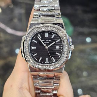 Đồng hồ pa tek phi liip viền đá máy pin giá sỉ
