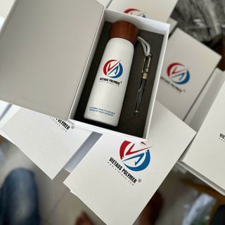 Quà Tặng Bình Giữ Nhiệt,Bút Ký khắc logo Doanh Nghiệp