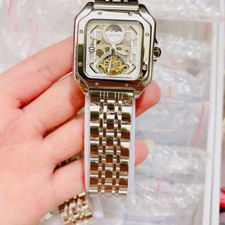 Đồng hồ nam chạy cợ vuông mới