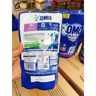 NƯỚC GIẶT OMO MATIC COMFORT XANH TÚI 412G