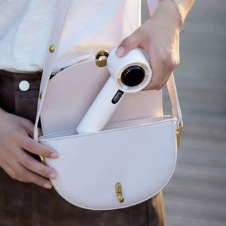 Quạt Sạc Cầm Tay Pin Trâu - Tiện Lợi & Đa Năng