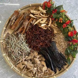 GÓI THẢO MỘC TẨY UẾ XÔNG NHÀ