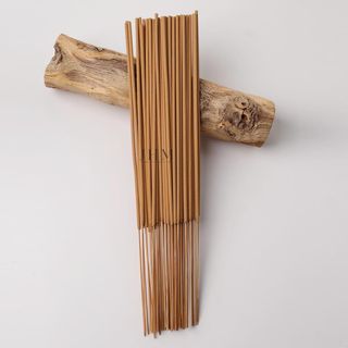 Nhang cây trầm hương xông nhà tẩy uế JHM đồ thờ cúng phong thuỷ Dầu Thơm Phòng