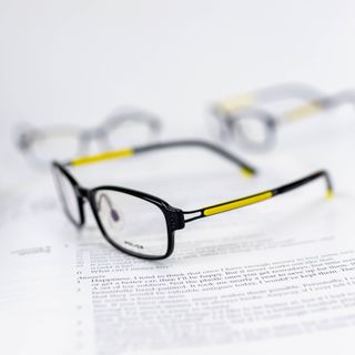 Kính gọng trẻ em Police - VK100J-500700