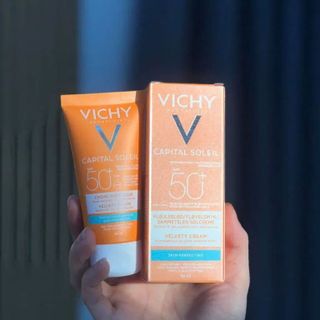 Kem chống nắng Vichyy Ideal Soleil cho da dầu, da hỗn hợp - 50ml