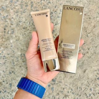 Kem chống nắng nâng tone Lancomes vàng 50ml