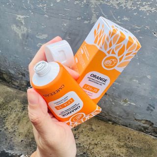 Tẩy tế bào chết Orange CMEEEAN 50g