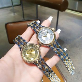 ĐỒNG HỒ NỮ THỜI TRANG MCKOR MẶT TRÒN DÂY VẢY CÁ