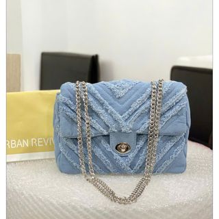 Túi denim tua rua đeo vai - f869